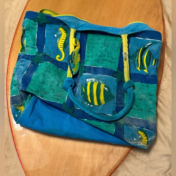 Sun n’ Sand EXTRA LARGE Beach and Pool Lined Seahorse Tote Bag - Picture 15 of 16